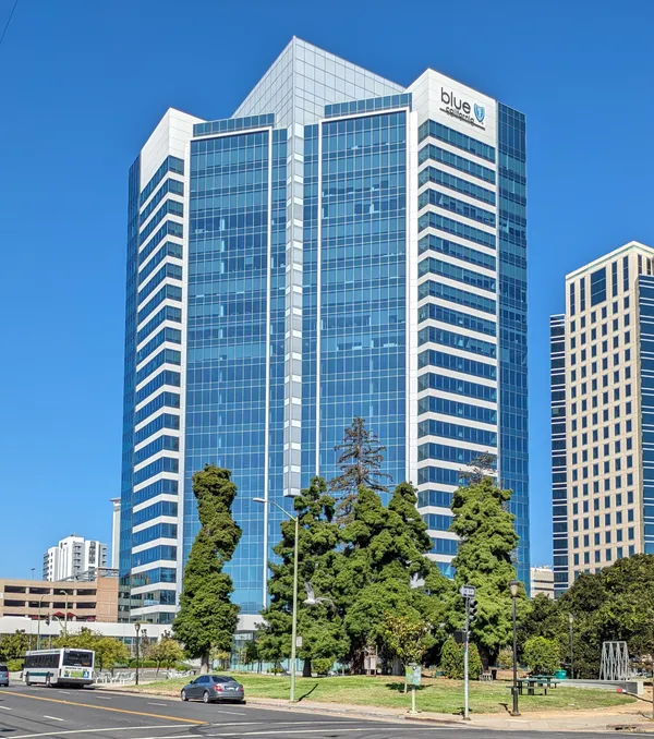 Deutsche Bank takes three downtown Oakland office towers after deed-in-lieu foreclosure from Starwood Capital