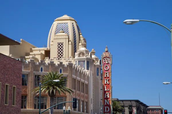 Oakland’s Super Bowl LX week spotlights local music, fan events, and regional cultural programming across the Bay