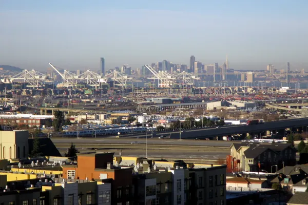 Oakland Shrouded in Clouds as Temperatures Climb Toward the High 70s